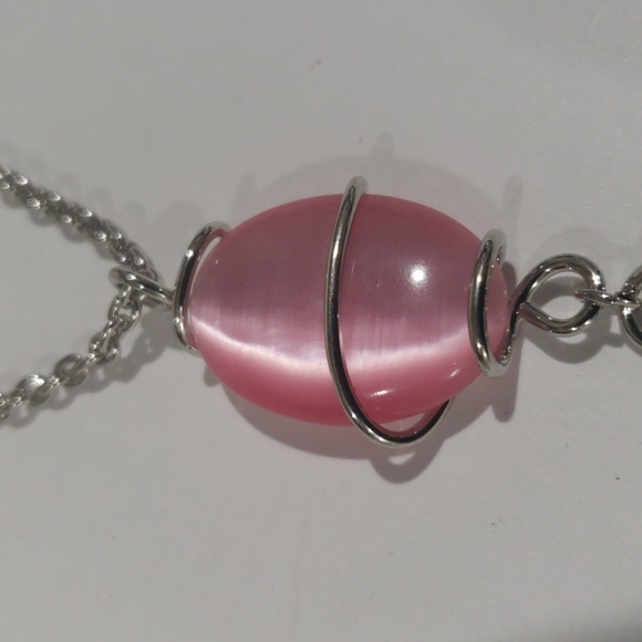 Silver tone Pink Stone Beaded Twisted Design Necklace - Women's Fashion Jewelry - Picture 7 of 9